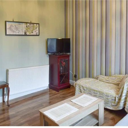 1 Bed In The Outskirts Of Edinburgh, Free Wifi & Street Parking, Self-Catering Broxburn Exterior foto